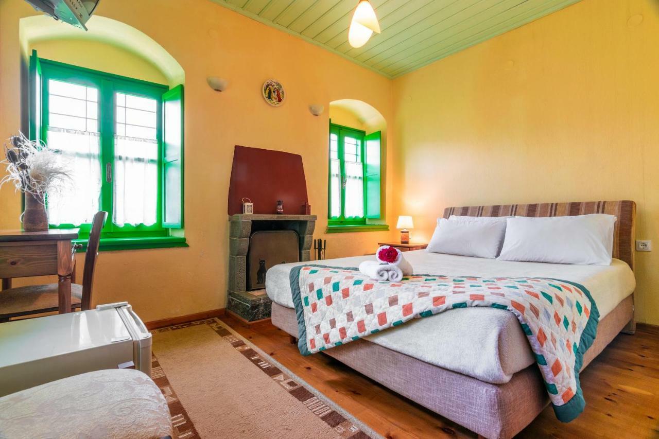 Morfeas Guesthouse Papigko Esterno foto