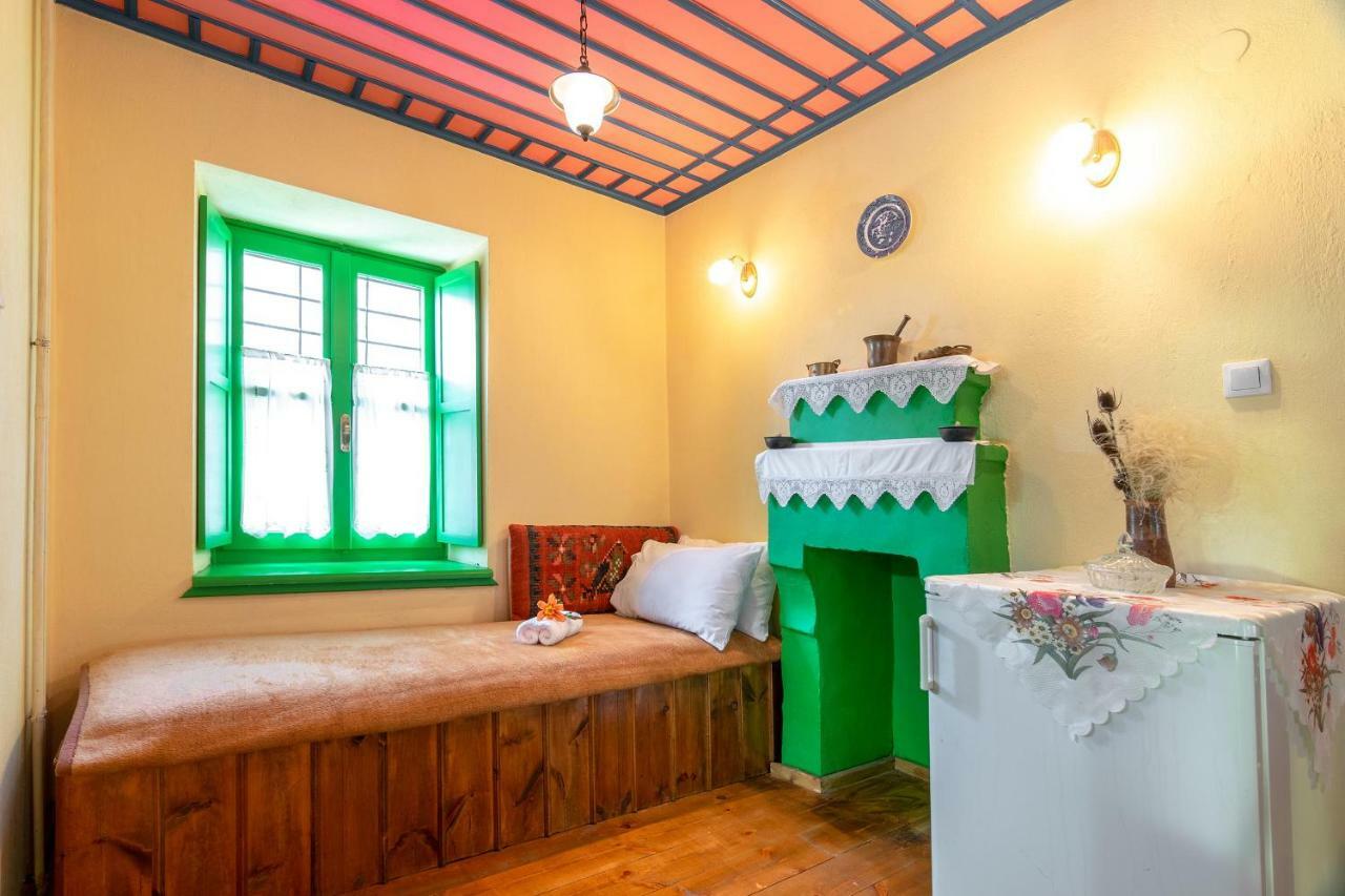 Morfeas Guesthouse Papigko Esterno foto