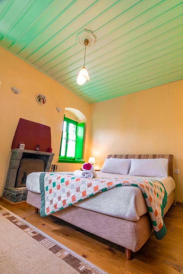 Morfeas Guesthouse Papigko Esterno foto