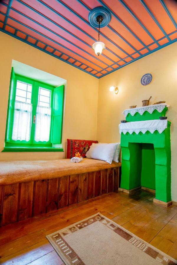 Morfeas Guesthouse Papigko Esterno foto
